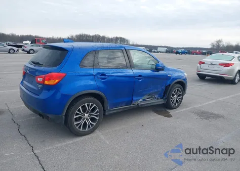 2017 Mitsubishi Outlander Sport 2.4 Se z USA, uszkodzony, nr VIN JA4AP3AW9HZ020706